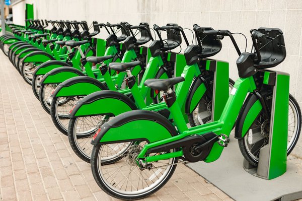 Quels sont les avantages et les caractéristiques des vélos électriques reconditionnés ?